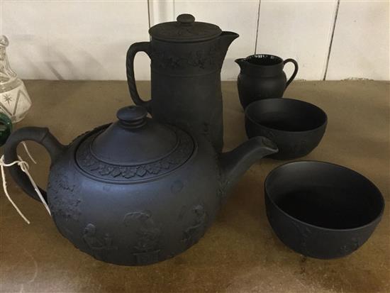 5 peices Wedgwood black basalt